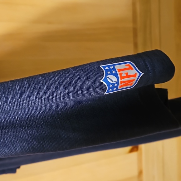 Chicago Bears Large Nike Dri-Fit shirt - Picture 3 of 5